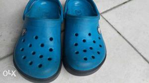 Blue crocs footwear used. size . suitable for 5/6/7