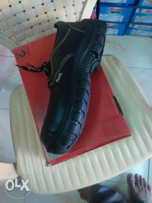 New sefty shoes all size