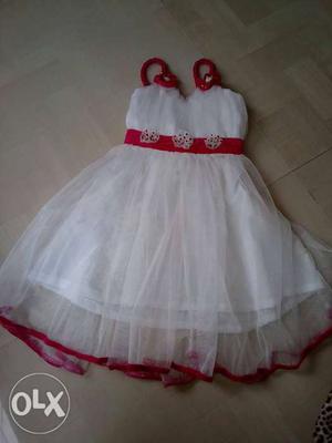 White And Red Spaghetti Strap Pleated Chiffon Dress
