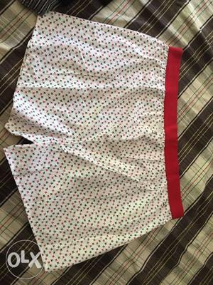 White And Red Star Print Shorts