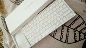 Apple iMac Magic Keyboard & Magic Mouse