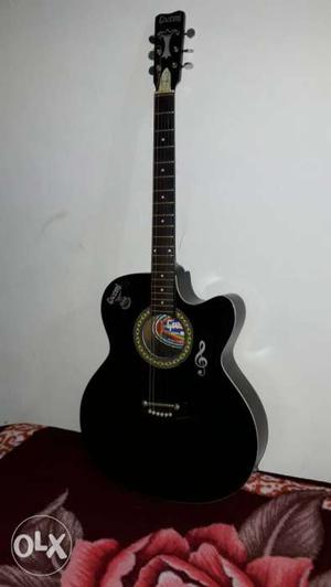 Givson Acoustic Guitar best Condition