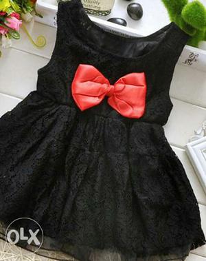 Kids 2 to 3 yrs Net black fabric and Red satin bow Rate Rs
