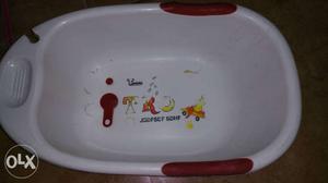 Kids bath tub. with soap block given. only 1