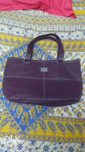 Ladies hand bag good quality