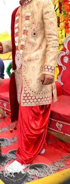 Men sherwani