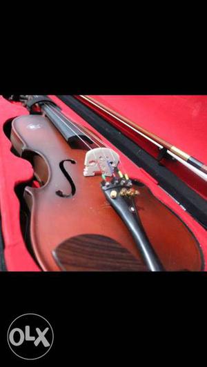 Perfect Violin Good condition With Carry case