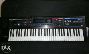 Roland Juno di Synthesizer Keyboard very Good condition