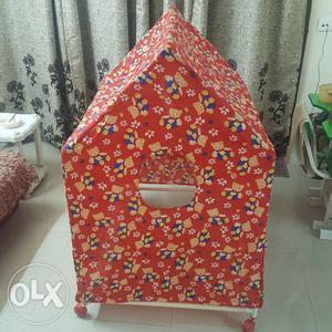 Selling 1-yr old kid's play tent house.Perfectly mint