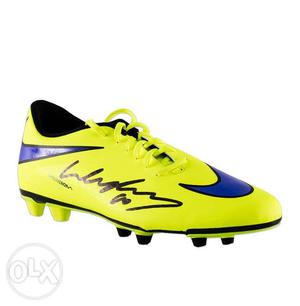 Wayne Rooney signed boot. A1sportingmemorabilia