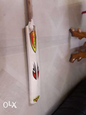 White, Red, And Yellow Gray-Nicolle Cricket Bat