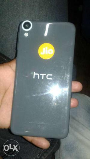 4G phone in good condition with bill charger box