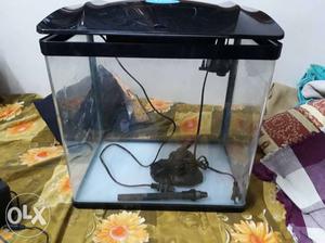 6 Month old Fibre Fish tank with good condition