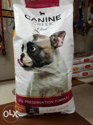 Dog food premium 30kg canine creek