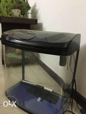 Fish tank with all accessories in Excellent condition