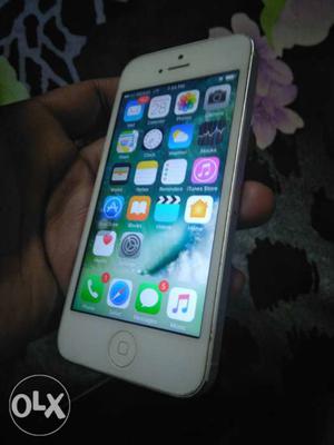 IPhone5 16GB White, Good condition and Excellent