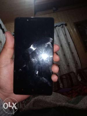 Mi note 1 phone is in good condition only a black