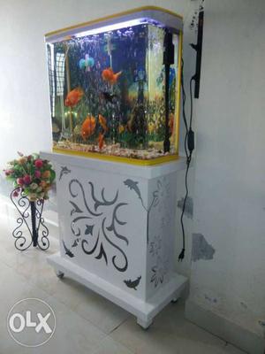 Rectangular Yellow-framed Fish Tank
