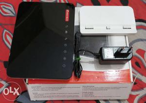 Airtel 4G router with box piece