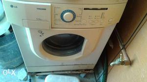 LG washing machine 5.5kg in working conditions