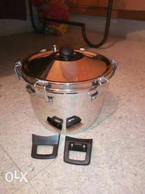 Steel rice cooker