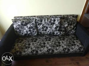 Black And Gray Floral 3-seat Sofa