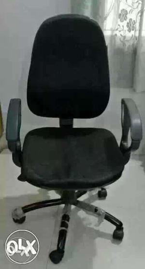 Brand new executive chair
