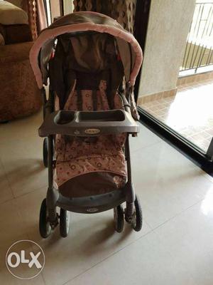 Graco Pram in brand new condition available for