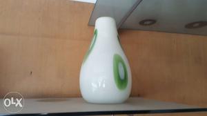 White And Green Ceramic Flower Vase