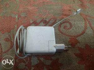 Apple macbook air orignal megsafe 80w charger in