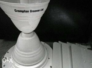 Compton greaves fan at good condition!! usage: