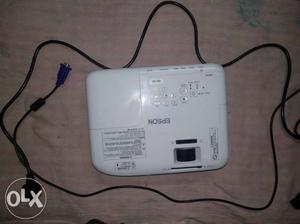 Epson projector 6 month old price can be