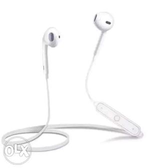 Mi Bluetooth Earphone with clear voice