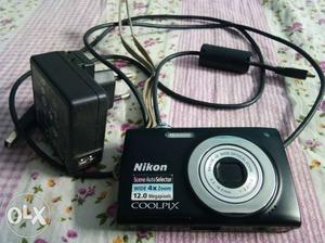 Nikon 12megapixels, wide 4x zoom. Coolpix. With