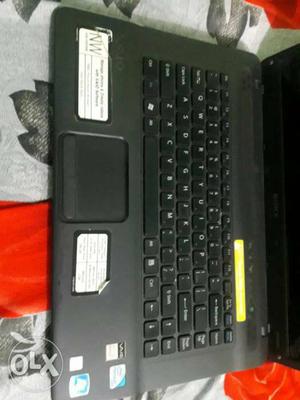 Original Sony laptop in good condition with 24 hours