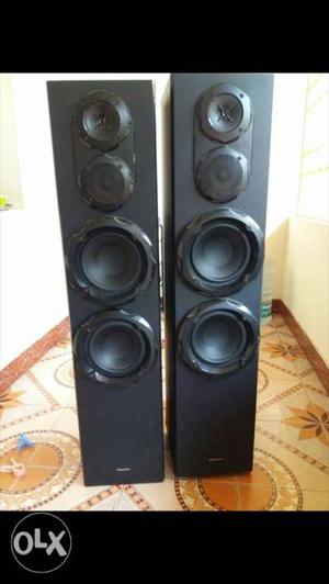 Pioneer tower brand new condition call me 150 watts call