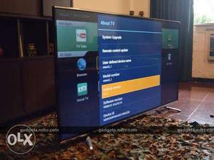 VU 40 inch HD SMART TV, 12 MONTH OLD excellent condition