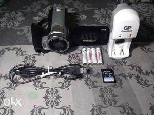 Wespro DV528 camera + Sony 8gb memory card+