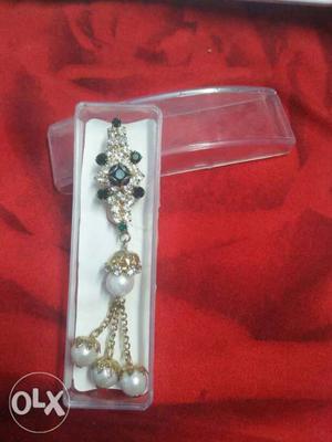 Imported brooch new once