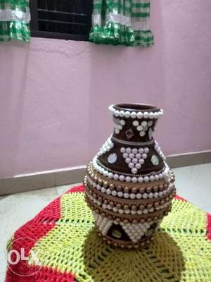 Beaded Brown And White Vase