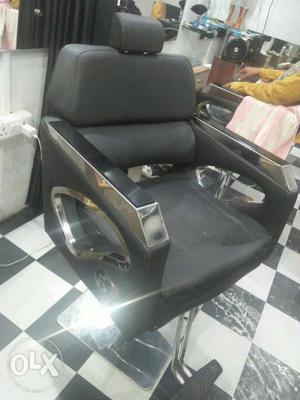 Black Leather Padded Barber Chair
