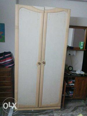 Cupboard imprted Korean in excellent condition
