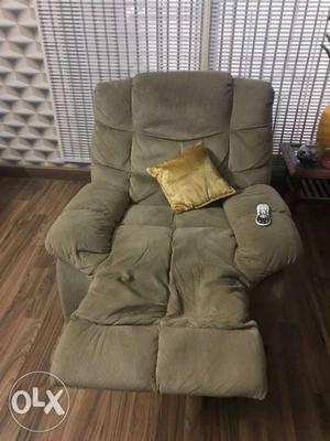 Fabric Recliner in excellent condition