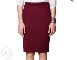 Pencil midi skirt, size M, condition- new