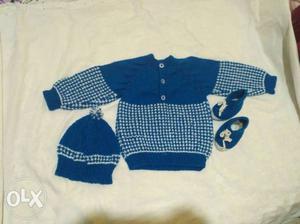 Brand new Handmade wollen clothes for kids age