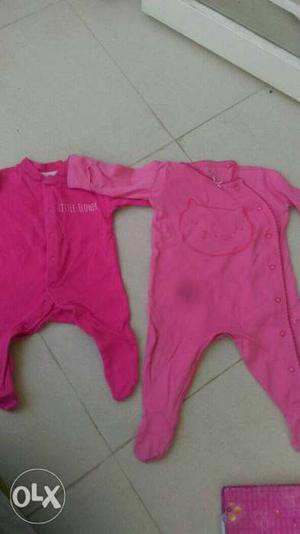 Cute baby clothes zero to six months hardly used.