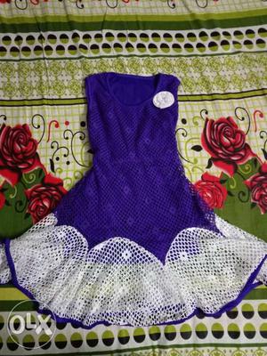 Frock cutting top, very good condition, purple