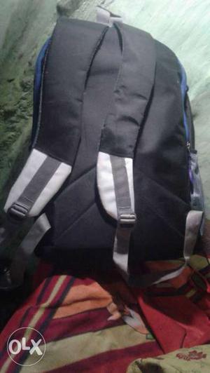 Full new bag. travelling n school both