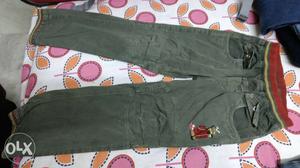 Kids (boys) Trouser for 5-7 year old. Good condition.