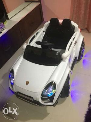 Moveable car with remote.10 days used